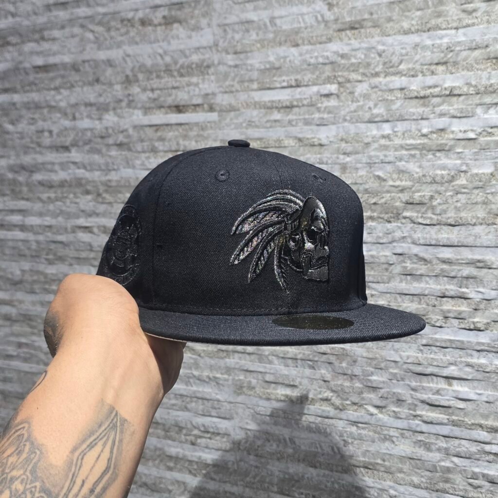 Gorra New Era – México Aztec Skull Warrior Liquid Titanium Prime Edition  (Negro)