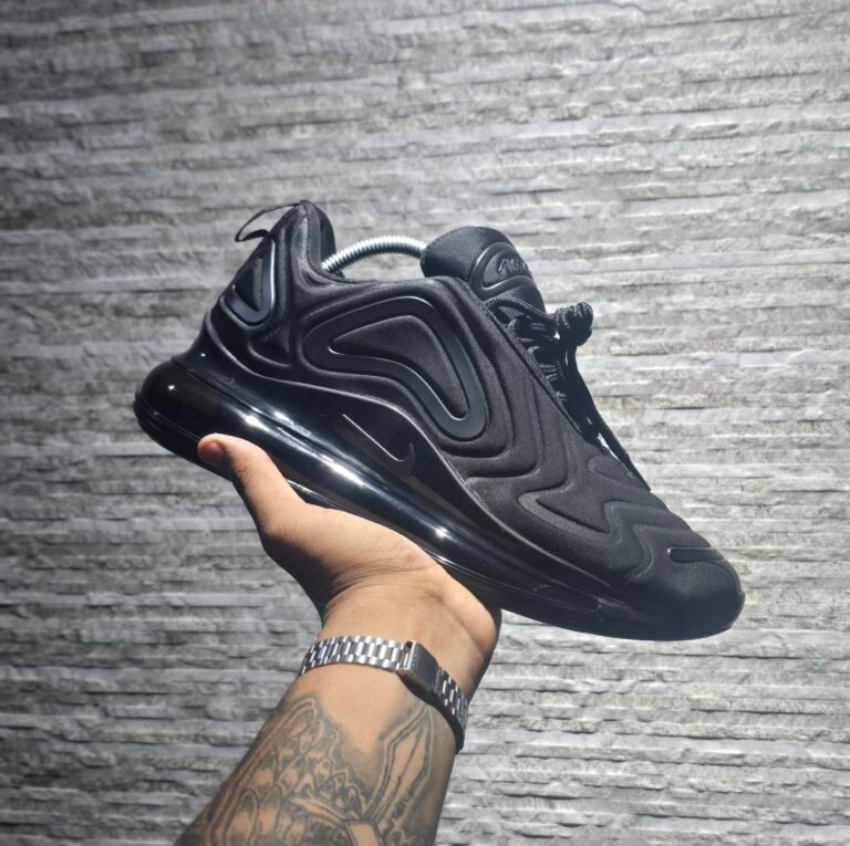 Tenis Nike – Air Max 720 Tortuga (Negro)