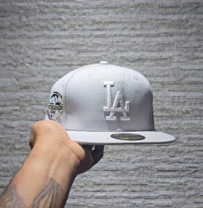Gorra New Era –  Los Angeles Dodgers 2025 World Series Champions  (Gris)
