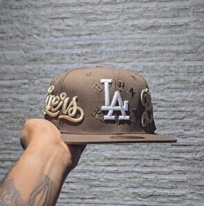 Gorra New Era –  Los Angeles Dodgers Born x Raised  (Café)